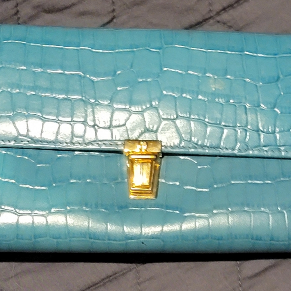 Wallet - Picture 2 of 6